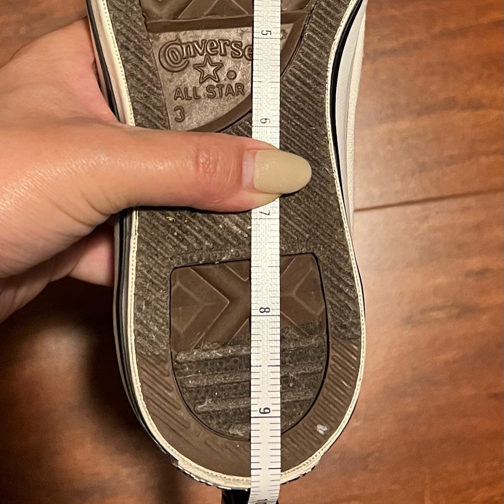 Converse - Picture 8 of 8
